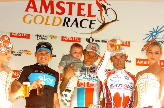 Gilbert, Gerrans and Rodriguez on the podium. Photo Fotoreporter Sirotti.