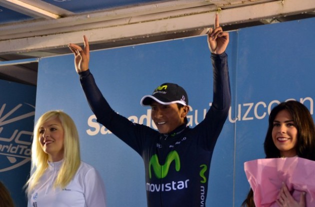 Quintana Rojas celebrates his stage victory on the podium in Pais Vasco 2013