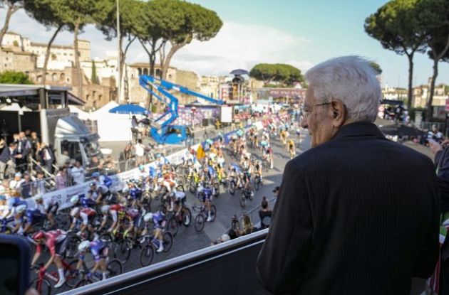Italian President Sergio Mattarella watches the Giro d'Italia in Rome