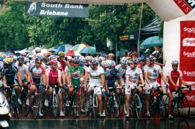 Vogels, White, Evans, McEwen, Wilson, Davis, McGee, Cooke (L to R). Photo copyright Ian Melvin/Roadcycling.com.