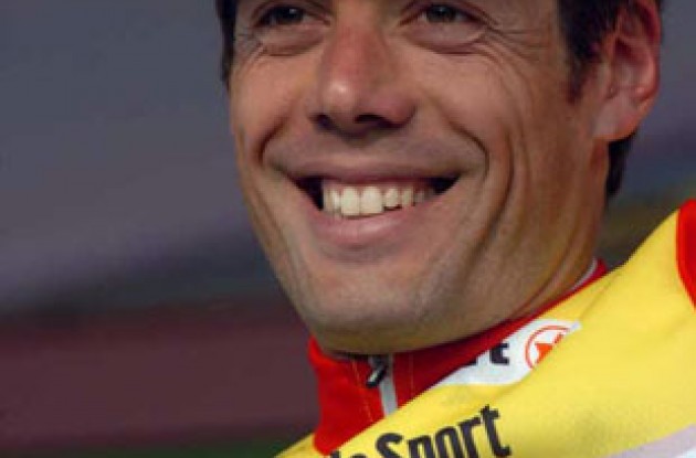 Oscar Freire on the podium as overall winner of Tirreno-Adriatico. Photo copyright Fotoreporter Sirotti.