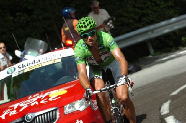 Thor Hushovd (Cervelo TestTeam). Bravo! Great effort Thor! The right man is in green! Photo copyright Fotoreporter Sirotti.