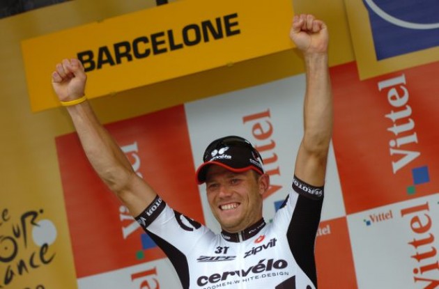 Thor Hushovd on the podium in Barcelona. Photo copyright Fotoreporter Sirotti.