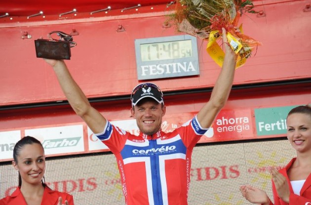 A proud Thor Hushovd on the podium in Murcia. Photo copyright Fotoreporter Sirotti.