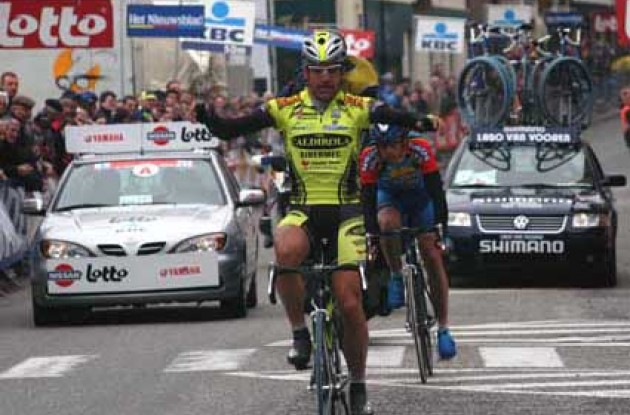 Bortolami wins stage 1. Photo copyright Fotoreporter Sirotti.