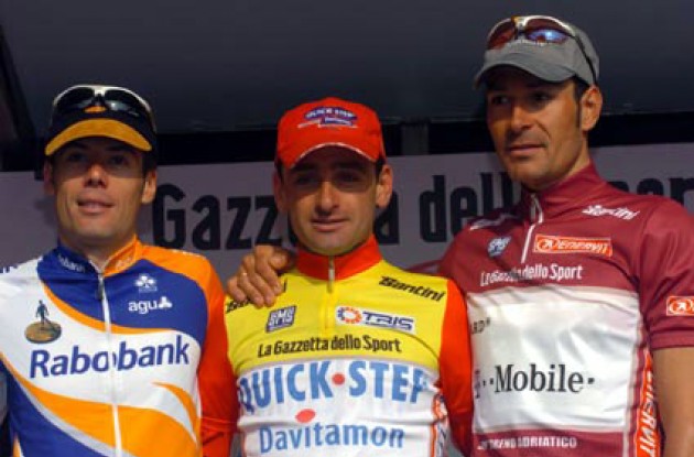 Top three on the podium. From left to right Oscar Freire, Paolo Bettini and Erik Zabel. Photo copyright Fotoreporter Sirotti.