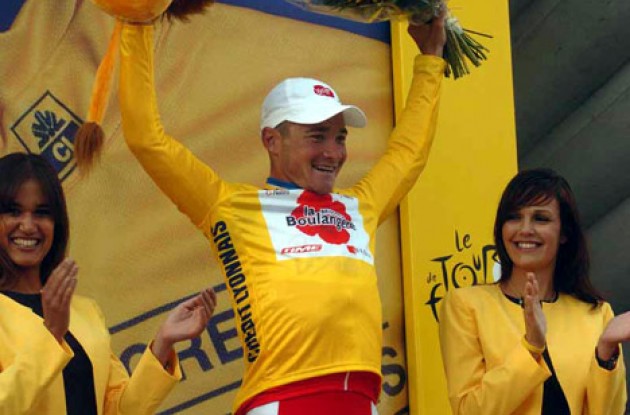 Thomas Voeckler took the overall lead today and will wear the yellow leader's jersey in tomorrow's stage - and probably beyond. Who will prevail tomorrow? Stay tuned to Roadcycling.com to find out! Photo copyright Fotoreporter Sirotti.