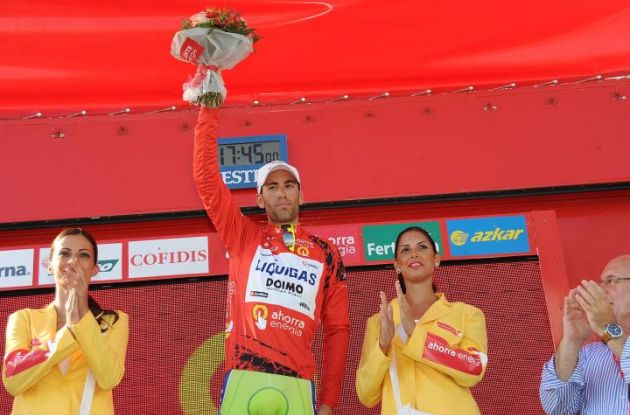 Vincenzo Nibali took over the 2010 Vuelta a Espana lead from Igor Anton who sadly crashed heavily and had to abandon the Vuelta. Photo copyright Fotoreporter Sirotti.
