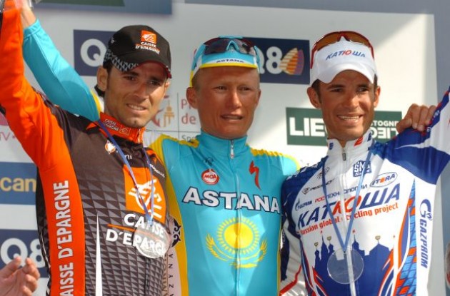 Vinokourov, Kolobnev and Valverde on the podium. Photo copyright Fotoreporter Sirotti.