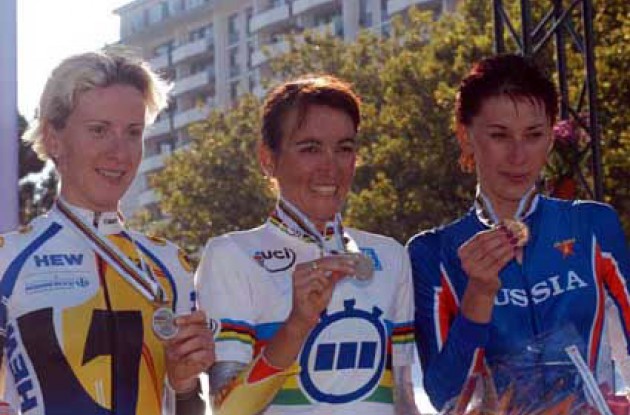 The podium from left to right: Judith Arndt (Germany, 2nd), Joane Somarriba Arrola (Spain, 1st) and Zoulfia Zabirova (Russia, 3rd). Photo copyright Fotoreporter Sirotti.