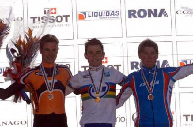The proud top 3 on the podium. From left to right Niels Scheuneman (2nd), Marcus Fothen (1st) and Alexandr Bespalov (3rd). Photo copyright Fotoreporter Sirotti.