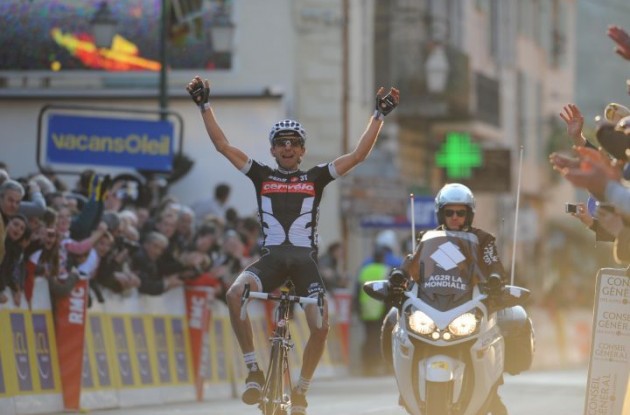 Xavier Tondo wins for Cervelo TestTeam. Photo copyright Fotoreporter Sirotti. Xavier Tondo wins for Cervelo TestTeam. Photo copyright Fotoreporter Sirotti.