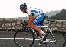 Alberto Contador (Team Discovery Channel). Alberto Contador (Team Discovery Channel).