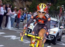 Alejandro Valverde fighting earlier today. Alejandro Valverde fighting earlier today.