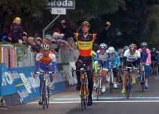 Tom Boonen wins! Photo copyright Fotoreporter Sirotti.