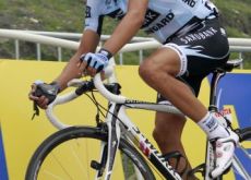 Alberto Contador. Photo copyright Fotoreporter Sirotti.