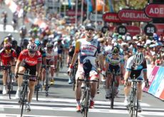 Andre Greipel sprints to his third stage victory in the 2013 Santos Tour Down Under | Fotoreporter Sirotti