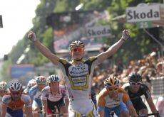 German sprinter Andre Greipel finally sealed a stage win on Thursday after a so-far frustrating Giro d'Italia 2010. Photo copyright Fotoreporter Sirotti. German sprinter Andre Greipel finally sealed a stage win on Thursday after a so-far frustrating Giro d'Italia 2010. Photo copyright Fotoreporter Sirotti.