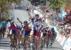Team Lotto-Belisol's Andre Greipel sprints to stage victory in final stage of 2012 Santos Tour Down Under. Photo Fotoreporter Sirotti.