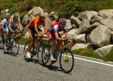 Evans attacks trying to gain time on his GC competitors. Photo copyright Fotoreporter Sirotti. Evans attacks trying to gain time on his GC competitors. Photo copyright Fotoreporter Sirotti.