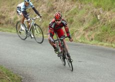 Team BMC Racing's Cadel Evans grinds seconds off Thomas Voeckler's Tour de France lead. Photo Fotoreporter Sirotti.