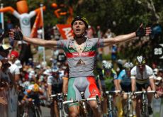 Cardoso wins. Photo copyright Fotoreporter Sirotti. Cardoso wins. Photo copyright Fotoreporter Sirotti.