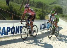 Team Garmin-Cervelo's David Millar chases back after his unfortunate crash. Photo Fotoreporter Sirotti. Team Garmin-Cervelo's David Millar chases back after his unfortunate crash. Photo Fotoreporter Sirotti.