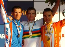 Cadel Evans, Kolobnev and Joaquin Rodriguez on the podium. Photo copyright Fotoreporter Sirotti. Cadel Evans, Kolobnev and Joaquin Rodriguez on the podium. Photo copyright Fotoreporter Sirotti.
