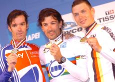 World Champion Fabian Cancellara on the podium in Geelong with David Millar and Tony Martin. Photo Fotoreporter Sirotti. World Champion Fabian Cancellara on the podium in Geelong with David Millar and Tony Martin. Photo Fotoreporter Sirotti.