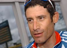 George Hincapie (Team BMC Racing) is ready for the 2010 Tour of Flanders / Ronde van Vlaanderen. Photo copyright Fotoreporter Sirotti.