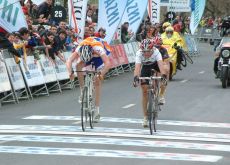 Robert Gesink, Alejandro Valverde and Chris Horner sprint across the finish line in stage four of the 2010 Vuelta Ciclista al Pais Vasco / Tour of the Basque Country. Robert Gesink, Alejandro Valverde and Chris Horner sprint across the finish line in stage four of the 2010 Vuelta Ciclista al Pais Vasco / Tour of the Basque Country.