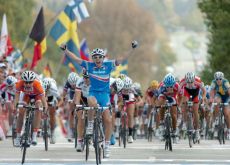 Giorgia Bronzini renews world champion title in Rudersdal, Denmark ahead of Marianne Vos who takes her 5th silver medal. Germany's Ina Teutenberg wins bronze. Britain's Lizzie Armitstead finished 7th. Photo Fotoreporter Sirotti.