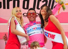 Joaqium Rodriguez takes overall Giro d'Italia lead from Team Garmin-Barracuda's Ryder Hesjedal. Photo Fotoreporter Sirotti.