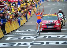Luis Leon Sanchez rides to victory. Photo Fotoreporter Sirotti.