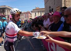 Mark Cavendish at the start of stage 2 of Giro d'Italia 2023