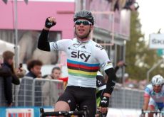 World Champion Mark Cavendish of Team Sky sprints to stage 2 victory in 2012 Giro d'Italia. Photo Fotoreporter Sirotti.