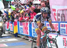 homas De Gendt climbs to 2012 Giro d'Italia queen stage victory on Stelvio. Photo Fotoreporter Sirotti.