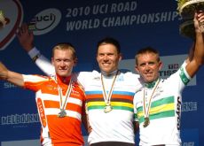 Top 3 on the podium in Geelong. Thor Hushovd (Norway), Matti Breschel (Denmark), and Allan Davis (Australia).