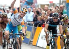 Tyler Farrar (Team Garmin-Transitions) repeats Vattenfall Cyclassics win in Hamburg, Germany. Edvald Boasson Hagen 

(Team Sky) finishes 2nd, ahead of Andre Greipel (Team HTC - Columbia). Photo copyright Fotoreporter Sirotti.